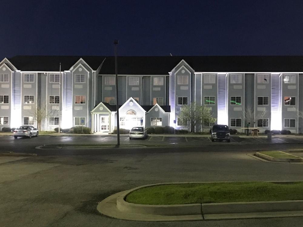Microtel Inn & Suites - Meridian Exterior foto
