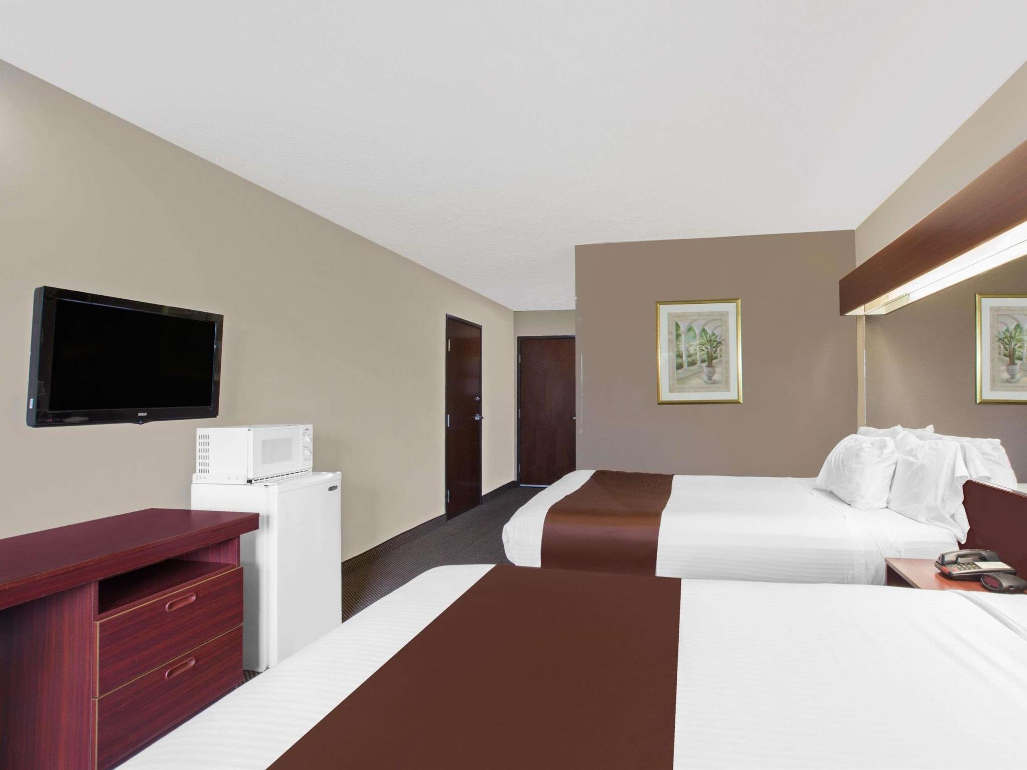 Microtel Inn & Suites - Meridian Exterior foto